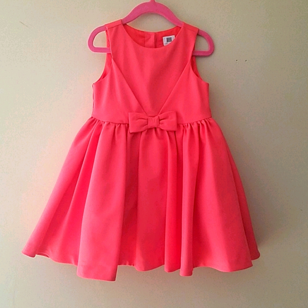Girl's dress